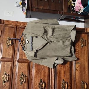 American eagle botton up